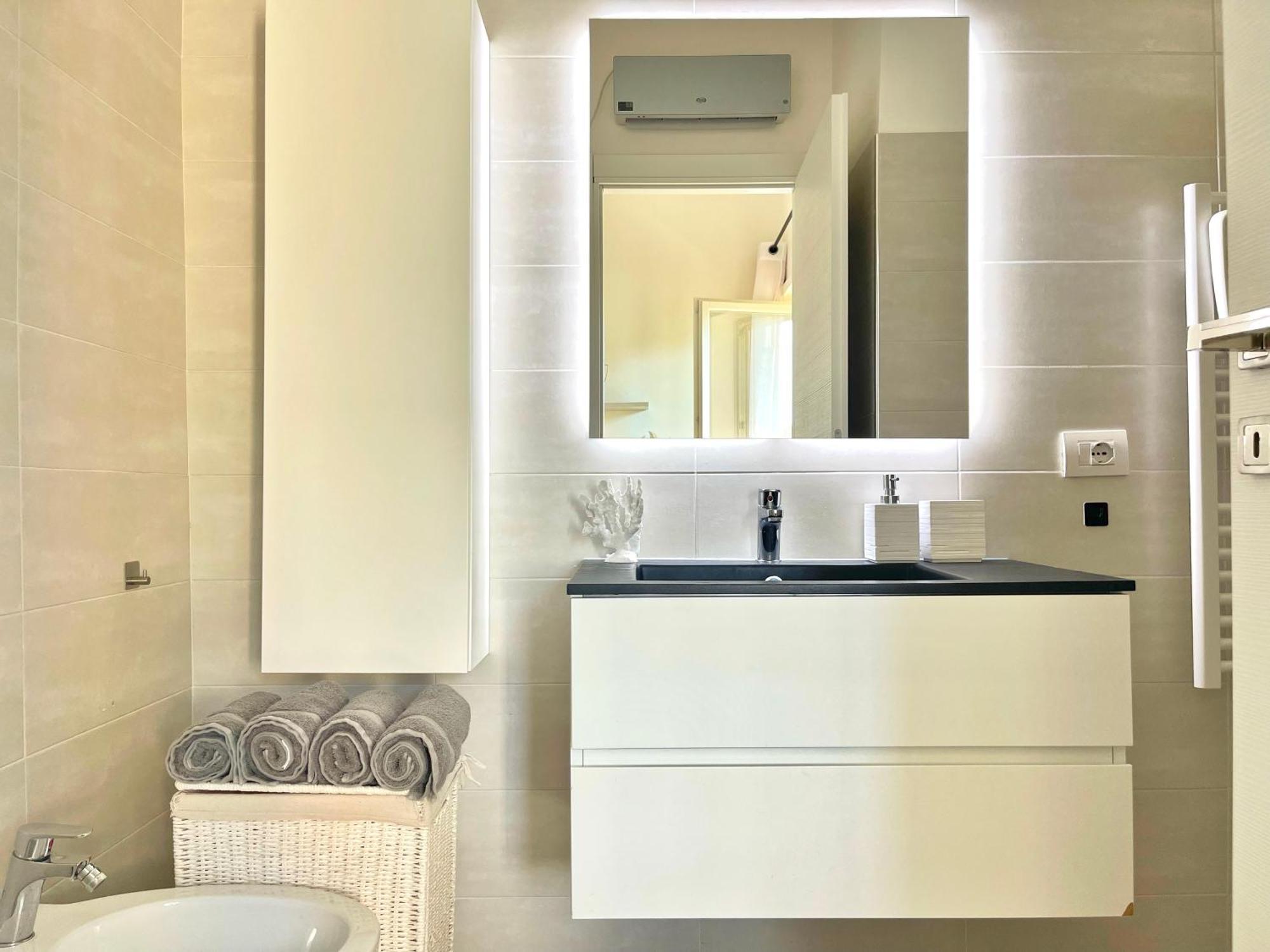 Modern 10 Min Vatican Parking&pool Apartamento *